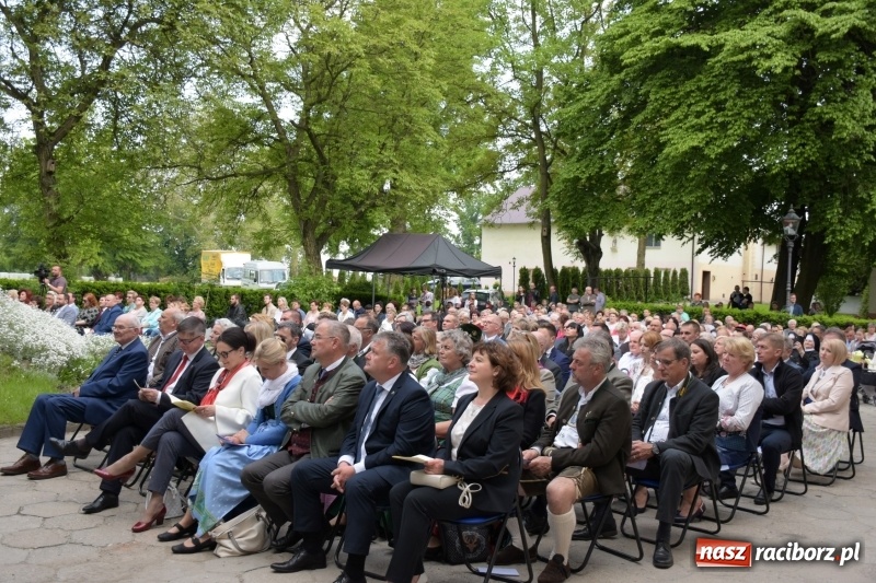 Zdjęcie w galerii na portalu naszraciborz.pl: Koncert majowy i jubileusz partnerskich gmin  wiadomości z regionu