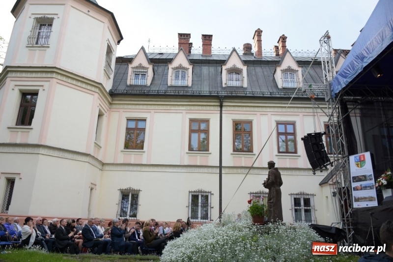 Zdjęcie w galerii na portalu naszraciborz.pl: Koncert majowy i jubileusz partnerskich gmin  wiadomości z regionu