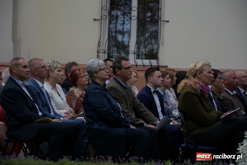 Zdjęcie w galerii na portalu naszraciborz.pl: Koncert majowy i jubileusz partnerskich gmin  wiadomości z regionu