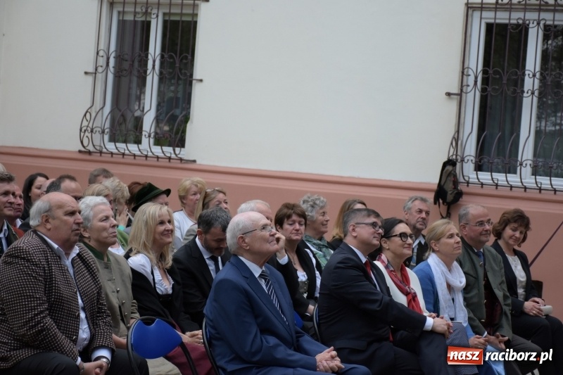 Zdjęcie w galerii na portalu naszraciborz.pl: Koncert majowy i jubileusz partnerskich gmin  wiadomości z regionu