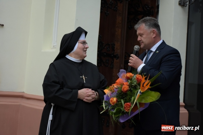 Zdjęcie w galerii na portalu naszraciborz.pl: Koncert majowy i jubileusz partnerskich gmin  wiadomości z regionu