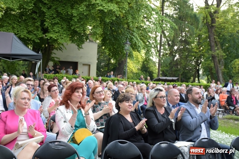 Zdjęcie w galerii na portalu naszraciborz.pl: Koncert majowy i jubileusz partnerskich gmin  wiadomości z regionu