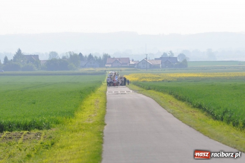 Zdjęcie w galerii na portalu naszraciborz.pl: W gościnie u św. Urbana w Tworkowie [FOTO i WIDEO] wiadomości z regionu