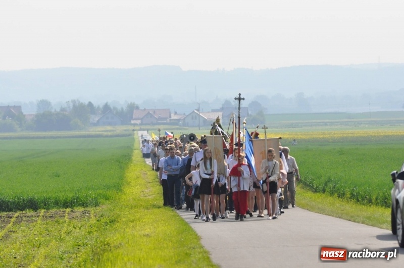 Zdjęcie w galerii na portalu naszraciborz.pl: W gościnie u św. Urbana w Tworkowie [FOTO i WIDEO] wiadomości z regionu
