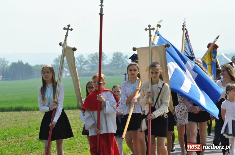 Zdjęcie w galerii na portalu naszraciborz.pl: W gościnie u św. Urbana w Tworkowie [FOTO i WIDEO] wiadomości z regionu