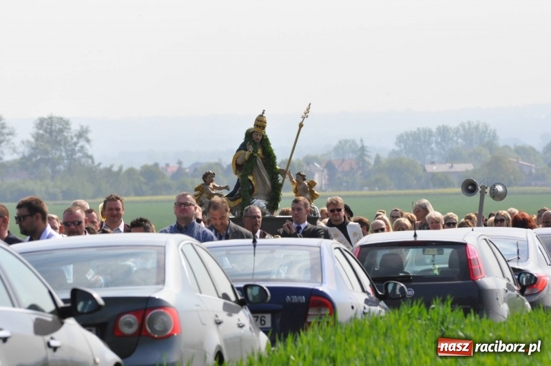 Zdjęcie w galerii na portalu naszraciborz.pl: W gościnie u św. Urbana w Tworkowie [FOTO i WIDEO] wiadomości z regionu