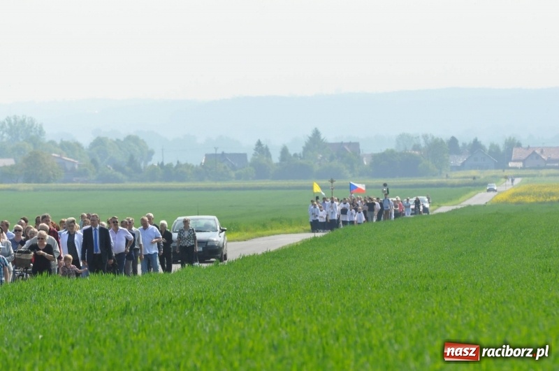 Zdjęcie w galerii na portalu naszraciborz.pl: W gościnie u św. Urbana w Tworkowie [FOTO i WIDEO] wiadomości z regionu