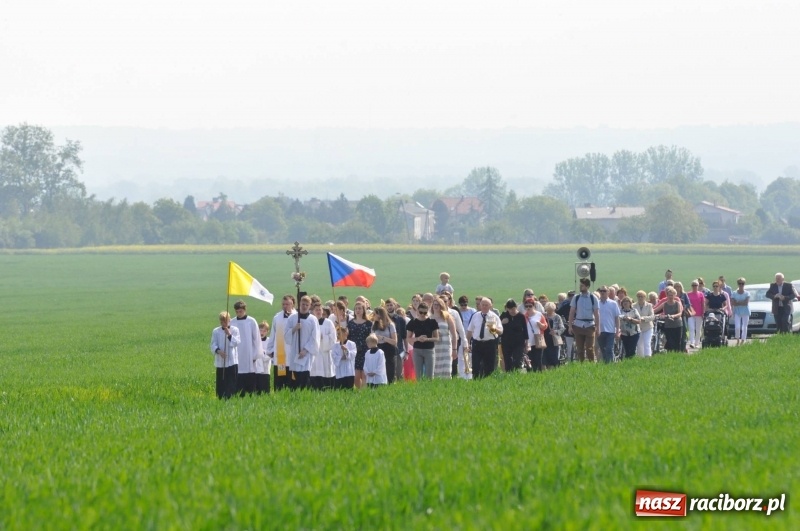 Zdjęcie w galerii na portalu naszraciborz.pl: W gościnie u św. Urbana w Tworkowie [FOTO i WIDEO] wiadomości z regionu