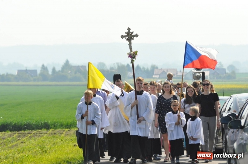 Zdjęcie w galerii na portalu naszraciborz.pl: W gościnie u św. Urbana w Tworkowie [FOTO i WIDEO] wiadomości z regionu