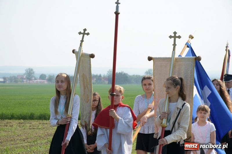 Zdjęcie w galerii na portalu naszraciborz.pl: W gościnie u św. Urbana w Tworkowie [FOTO i WIDEO] wiadomości z regionu