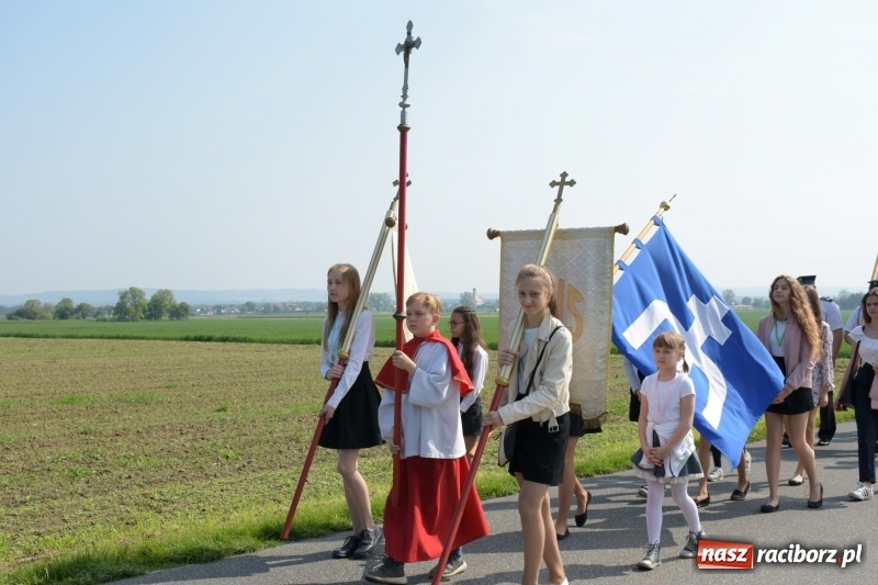 Zdjęcie w galerii na portalu naszraciborz.pl: W gościnie u św. Urbana w Tworkowie [FOTO i WIDEO] wiadomości z regionu