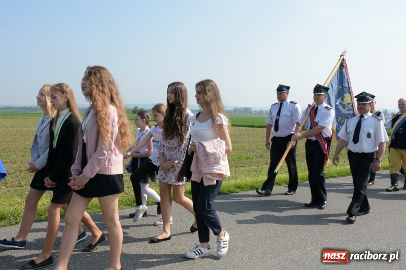Zdjęcie w galerii na portalu naszraciborz.pl: W gościnie u św. Urbana w Tworkowie [FOTO i WIDEO] wiadomości z regionu