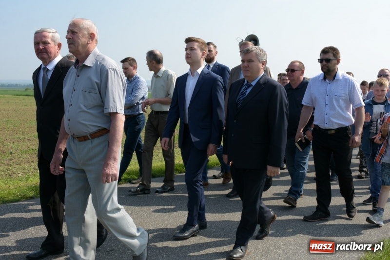 Zdjęcie w galerii na portalu naszraciborz.pl: W gościnie u św. Urbana w Tworkowie [FOTO i WIDEO] wiadomości z regionu