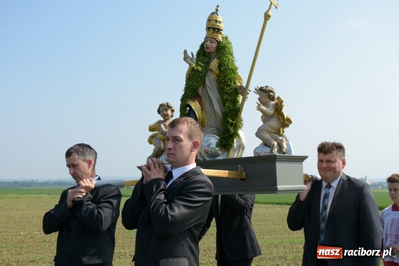 Zdjęcie w galerii na portalu naszraciborz.pl: W gościnie u św. Urbana w Tworkowie [FOTO i WIDEO] wiadomości z regionu