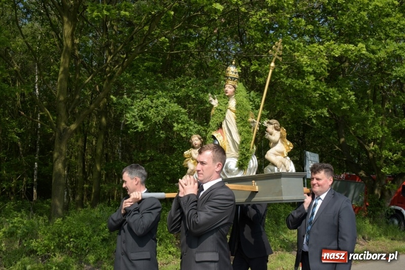 Zdjęcie w galerii na portalu naszraciborz.pl: W gościnie u św. Urbana w Tworkowie [FOTO i WIDEO] wiadomości z regionu