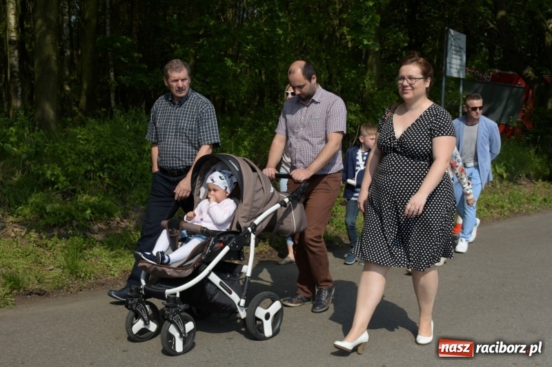 Zdjęcie w galerii na portalu naszraciborz.pl: W gościnie u św. Urbana w Tworkowie [FOTO i WIDEO] wiadomości z regionu