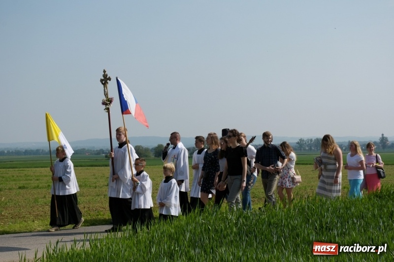 Zdjęcie w galerii na portalu naszraciborz.pl: W gościnie u św. Urbana w Tworkowie [FOTO i WIDEO] wiadomości z regionu