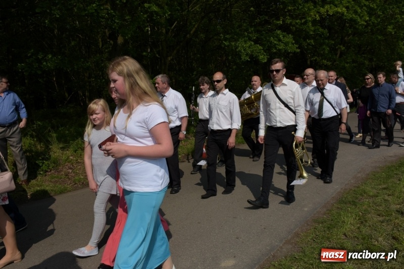 Zdjęcie w galerii na portalu naszraciborz.pl: W gościnie u św. Urbana w Tworkowie [FOTO i WIDEO] wiadomości z regionu