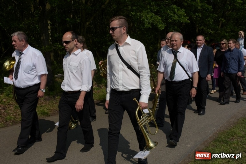 Zdjęcie w galerii na portalu naszraciborz.pl: W gościnie u św. Urbana w Tworkowie [FOTO i WIDEO] wiadomości z regionu