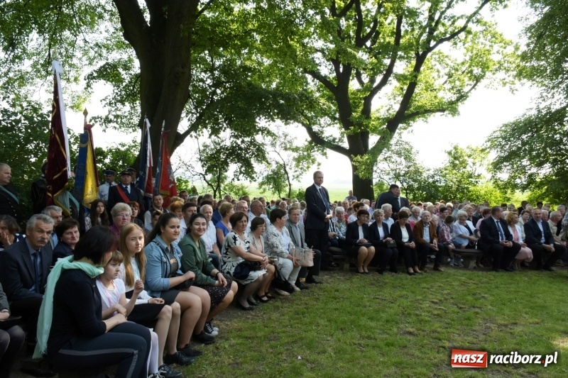 Zdjęcie w galerii na portalu naszraciborz.pl: W gościnie u św. Urbana w Tworkowie [FOTO i WIDEO] wiadomości z regionu