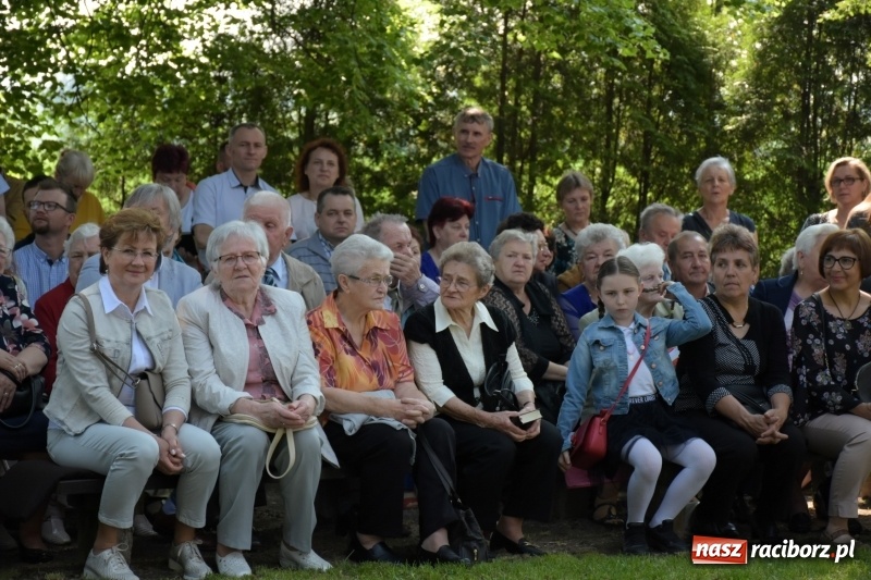 Zdjęcie w galerii na portalu naszraciborz.pl: W gościnie u św. Urbana w Tworkowie [FOTO i WIDEO] wiadomości z regionu