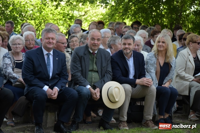 Zdjęcie w galerii na portalu naszraciborz.pl: W gościnie u św. Urbana w Tworkowie [FOTO i WIDEO] wiadomości z regionu