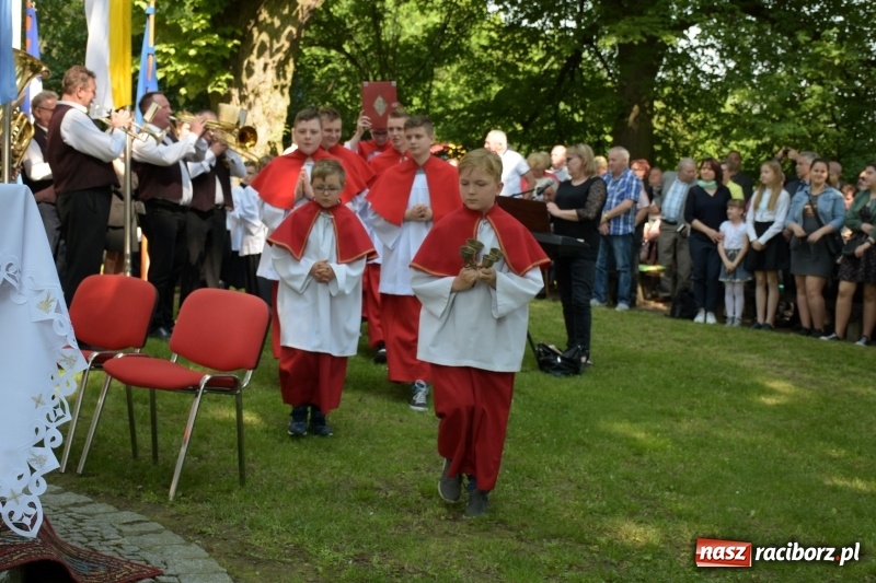 Zdjęcie w galerii na portalu naszraciborz.pl: W gościnie u św. Urbana w Tworkowie [FOTO i WIDEO] wiadomości z regionu