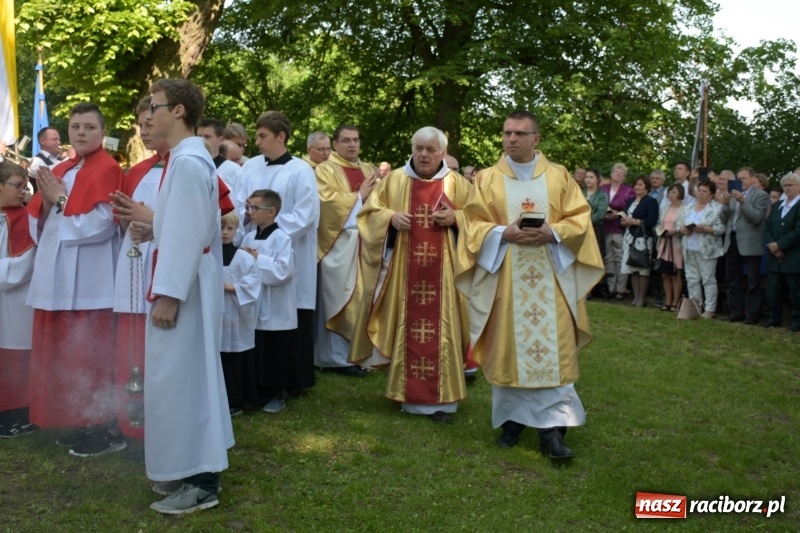 Zdjęcie w galerii na portalu naszraciborz.pl: W gościnie u św. Urbana w Tworkowie [FOTO i WIDEO] wiadomości z regionu