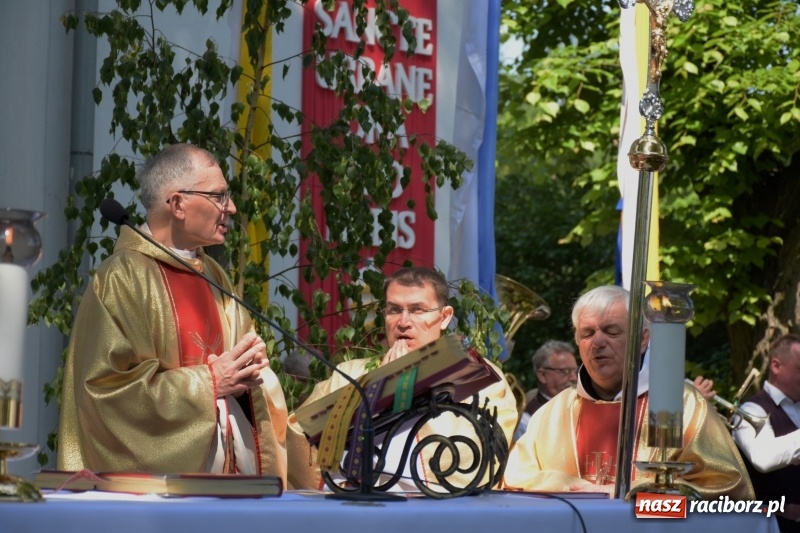Zdjęcie w galerii na portalu naszraciborz.pl: W gościnie u św. Urbana w Tworkowie [FOTO i WIDEO] wiadomości z regionu