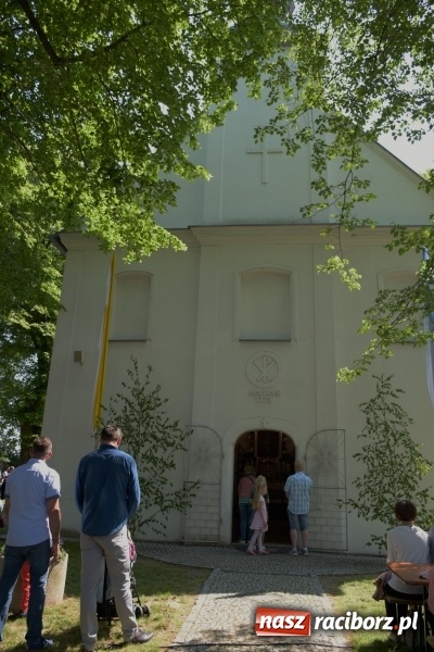 Zdjęcie w galerii na portalu naszraciborz.pl: W gościnie u św. Urbana w Tworkowie [FOTO i WIDEO] wiadomości z regionu