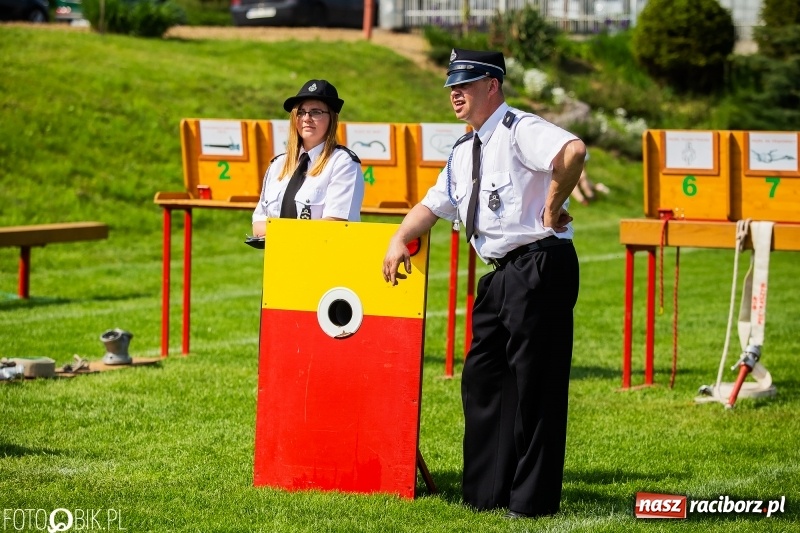 Zdjęcie w galerii na portalu naszraciborz.pl: Trzy razy Krzanowice. Gminne zawody sportowo-pożarnicze w Pietraszynie [FOTO i WIDEO] wiadomości z regionu