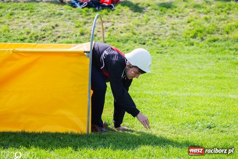 Zdjęcie w galerii na portalu naszraciborz.pl: Trzy razy Krzanowice. Gminne zawody sportowo-pożarnicze w Pietraszynie [FOTO i WIDEO] wiadomości z regionu