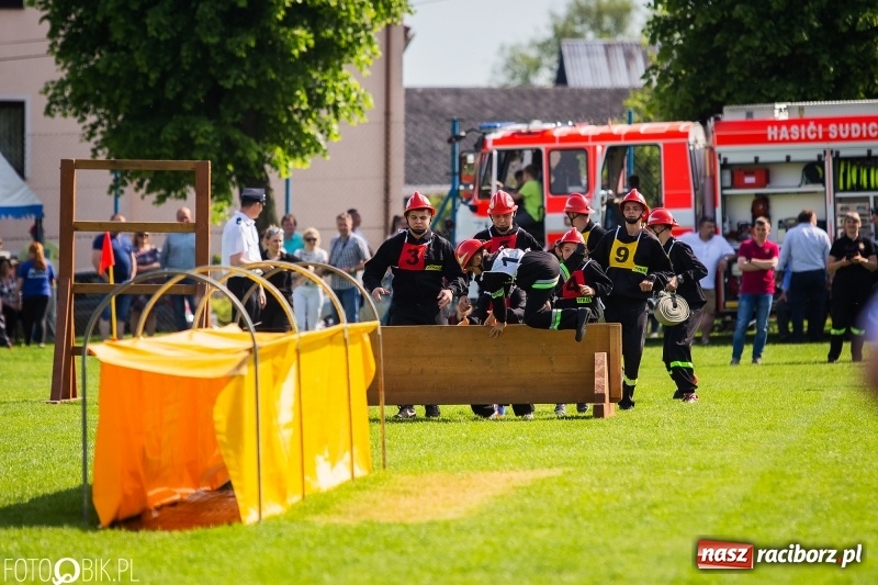 Zdjęcie w galerii na portalu naszraciborz.pl: Trzy razy Krzanowice. Gminne zawody sportowo-pożarnicze w Pietraszynie [FOTO i WIDEO] wiadomości z regionu