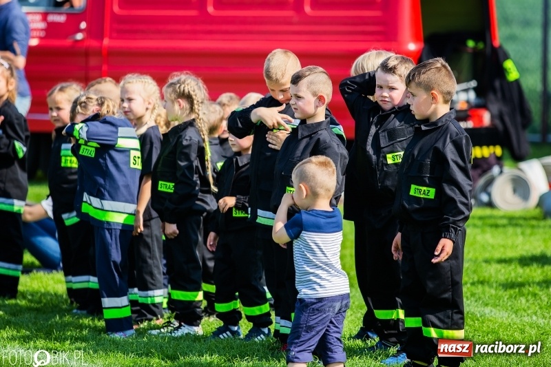 Zdjęcie w galerii na portalu naszraciborz.pl: Trzy razy Krzanowice. Gminne zawody sportowo-pożarnicze w Pietraszynie [FOTO i WIDEO] wiadomości z regionu