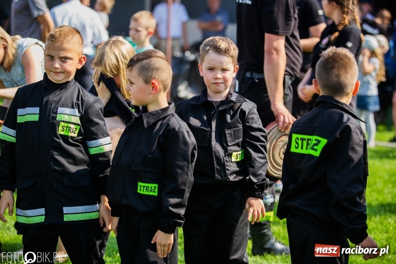 Zdjęcie w galerii na portalu naszraciborz.pl: Trzy razy Krzanowice. Gminne zawody sportowo-pożarnicze w Pietraszynie [FOTO i WIDEO] wiadomości z regionu