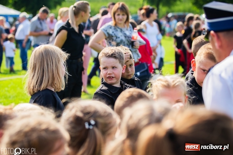 Zdjęcie w galerii na portalu naszraciborz.pl: Trzy razy Krzanowice. Gminne zawody sportowo-pożarnicze w Pietraszynie [FOTO i WIDEO] wiadomości z regionu