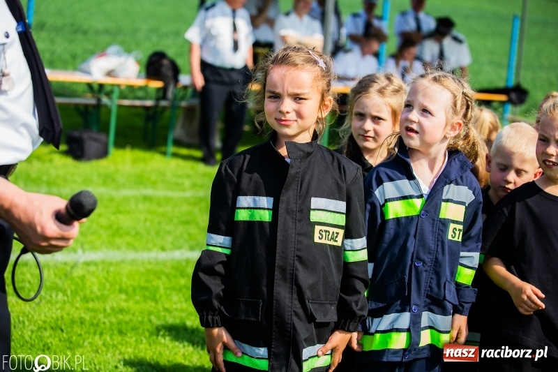 Zdjęcie w galerii na portalu naszraciborz.pl: Trzy razy Krzanowice. Gminne zawody sportowo-pożarnicze w Pietraszynie [FOTO i WIDEO] wiadomości z regionu