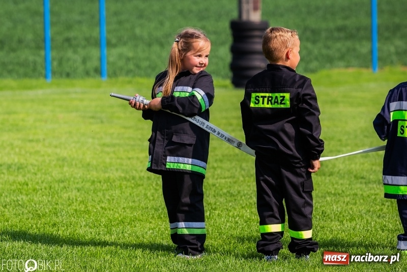 Zdjęcie w galerii na portalu naszraciborz.pl: Trzy razy Krzanowice. Gminne zawody sportowo-pożarnicze w Pietraszynie [FOTO i WIDEO] wiadomości z regionu