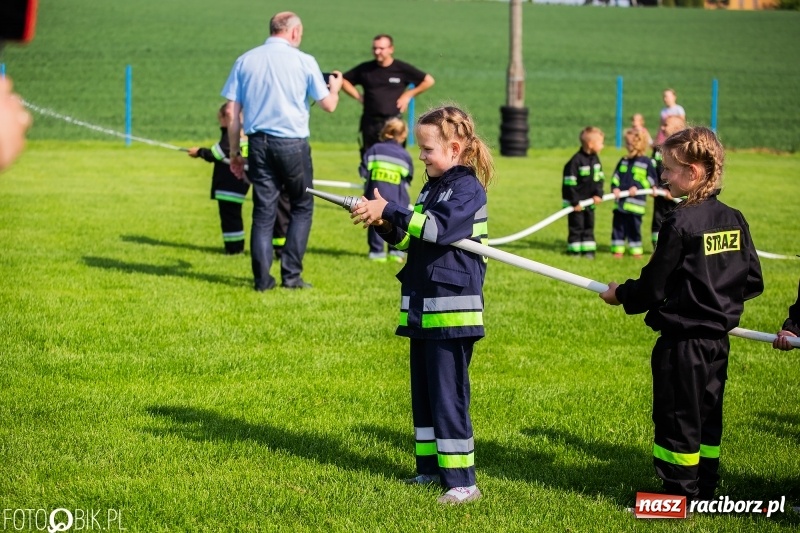 Zdjęcie w galerii na portalu naszraciborz.pl: Trzy razy Krzanowice. Gminne zawody sportowo-pożarnicze w Pietraszynie [FOTO i WIDEO] wiadomości z regionu