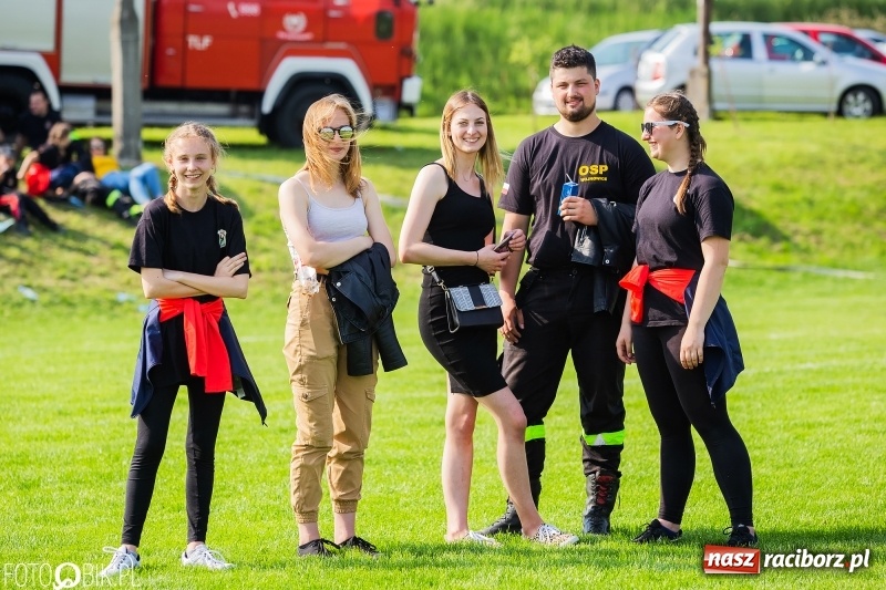 Zdjęcie w galerii na portalu naszraciborz.pl: Trzy razy Krzanowice. Gminne zawody sportowo-pożarnicze w Pietraszynie [FOTO i WIDEO] wiadomości z regionu