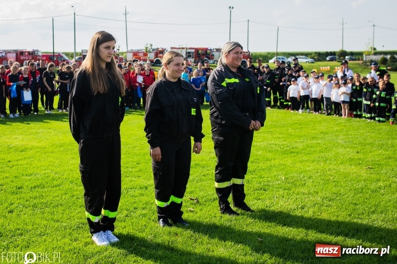 Zdjęcie w galerii na portalu naszraciborz.pl: Trzy razy Krzanowice. Gminne zawody sportowo-pożarnicze w Pietraszynie [FOTO i WIDEO] wiadomości z regionu