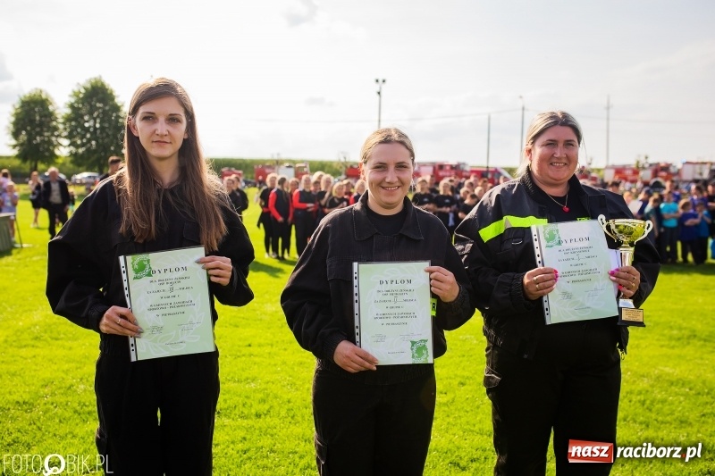 Zdjęcie w galerii na portalu naszraciborz.pl: Trzy razy Krzanowice. Gminne zawody sportowo-pożarnicze w Pietraszynie [FOTO i WIDEO] wiadomości z regionu