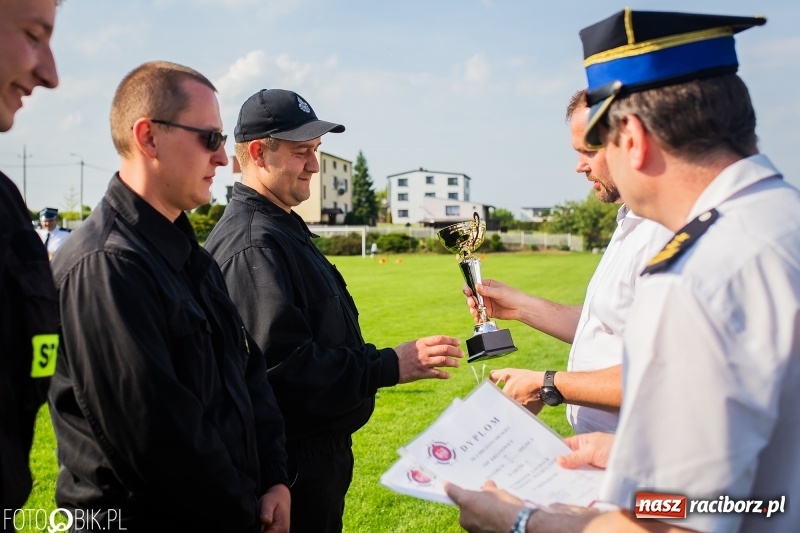 Zdjęcie w galerii na portalu naszraciborz.pl: Trzy razy Krzanowice. Gminne zawody sportowo-pożarnicze w Pietraszynie [FOTO i WIDEO] wiadomości z regionu