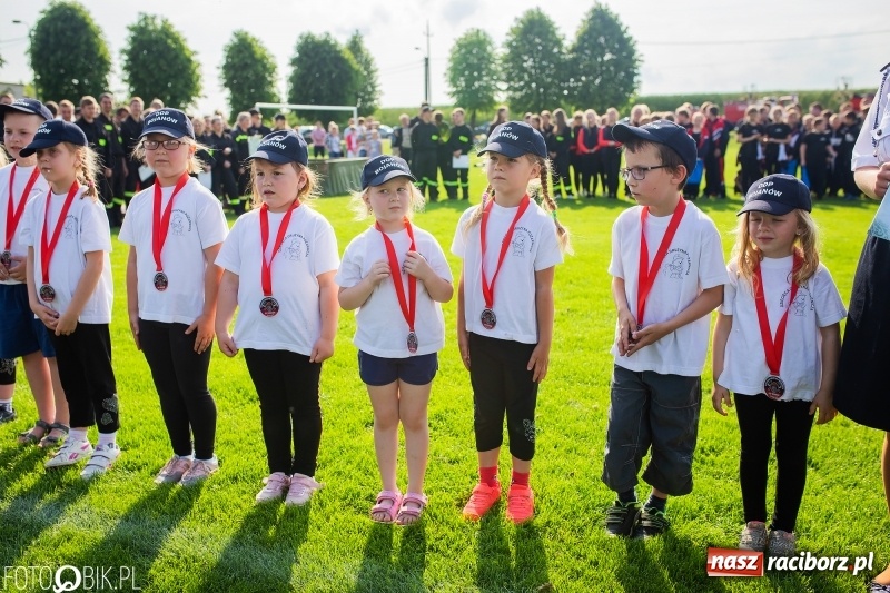 Zdjęcie w galerii na portalu naszraciborz.pl: Trzy razy Krzanowice. Gminne zawody sportowo-pożarnicze w Pietraszynie [FOTO i WIDEO] wiadomości z regionu