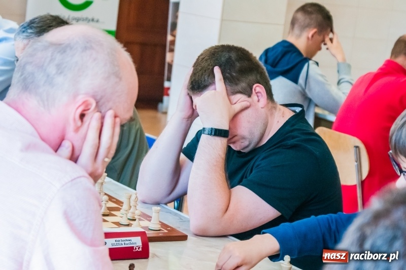 Zdjęcie w galerii na portalu naszraciborz.pl: XV Międzynarodowy Memoriał Szachowy im. Wiesława Hanczarka za nami [FOTO] wiadomości z regionu
