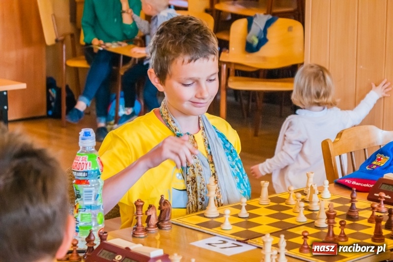Zdjęcie w galerii na portalu naszraciborz.pl: XV Międzynarodowy Memoriał Szachowy im. Wiesława Hanczarka za nami [FOTO] wiadomości z regionu