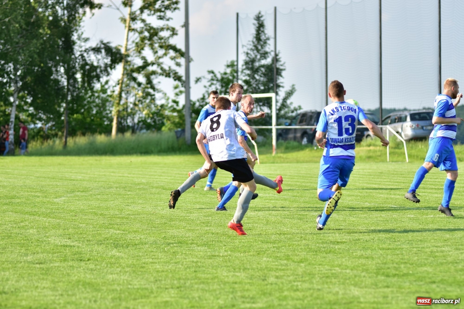 Zdjęcie w galerii na portalu naszraciborz.pl: Wyrównane starcie Kobyli z Zawadą Książęcą [FOTO] wiadomości z regionu