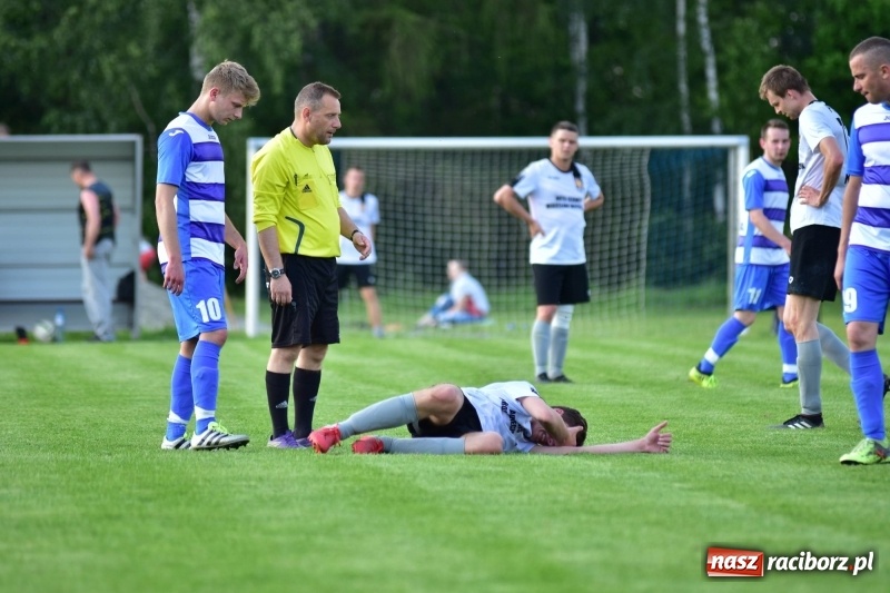 Zdjęcie w galerii na portalu naszraciborz.pl: Wyrównane starcie Kobyli z Zawadą Książęcą [FOTO] wiadomości z regionu