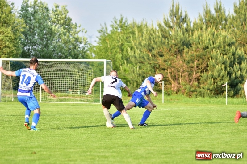 Zdjęcie w galerii na portalu naszraciborz.pl: Wyrównane starcie Kobyli z Zawadą Książęcą [FOTO] wiadomości z regionu
