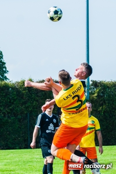 Zdjęcie w galerii na portalu naszraciborz.pl: Kłosek – Tapper Show w Markowicach. Koziołki rozbite! [FOTO] wiadomości z regionu